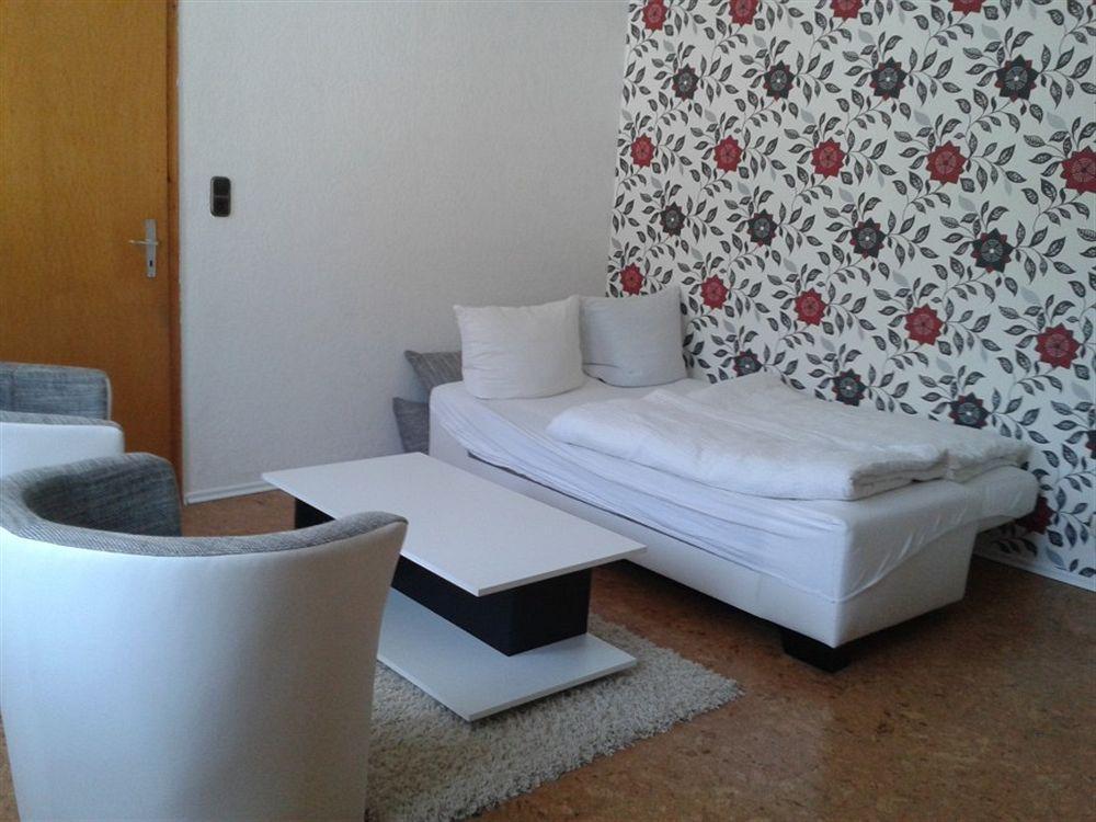 Hotel Pension Am Kurmittelhaus Bad Grund Εξωτερικό φωτογραφία