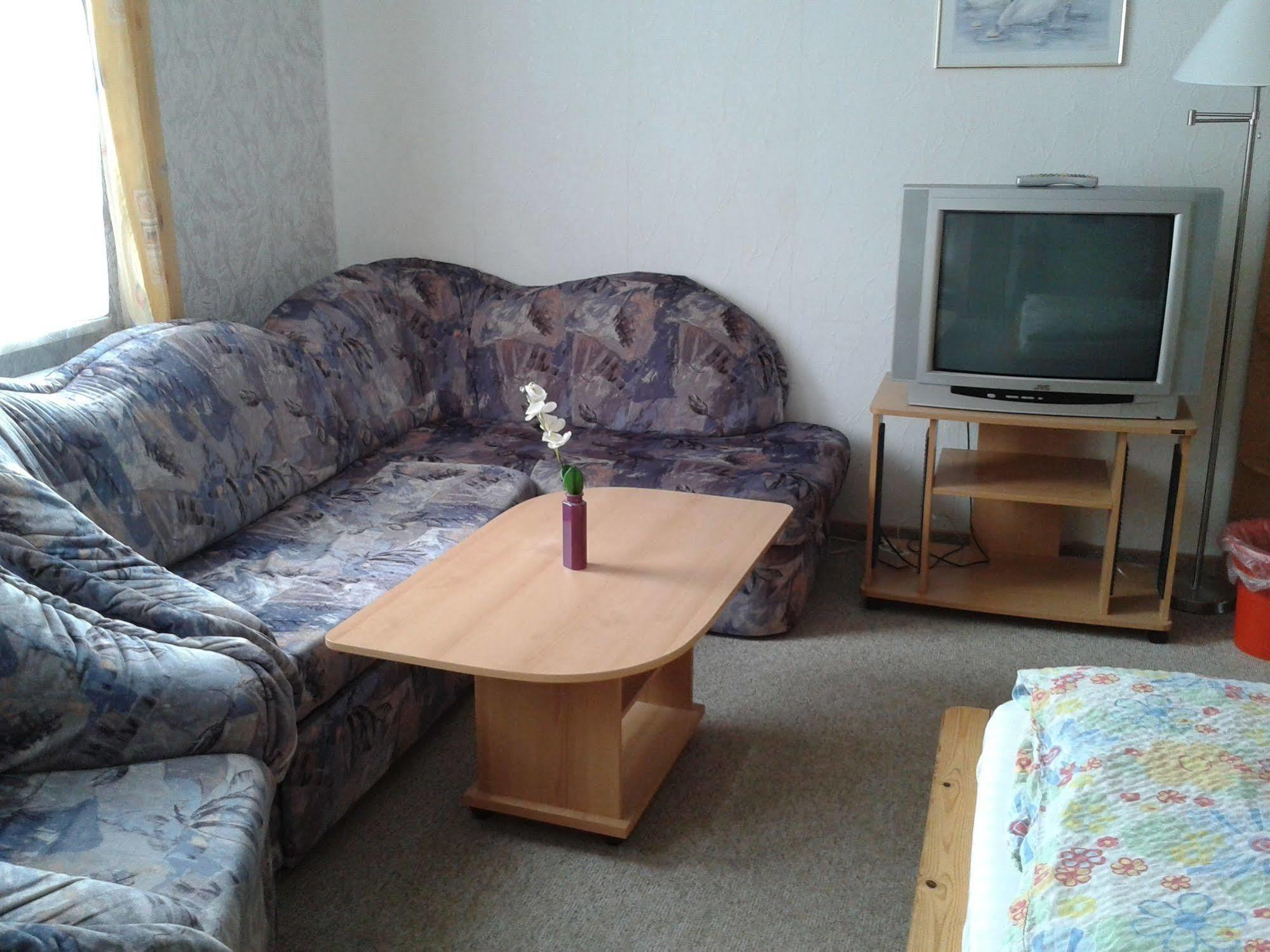 Hotel Pension Am Kurmittelhaus Bad Grund Εξωτερικό φωτογραφία