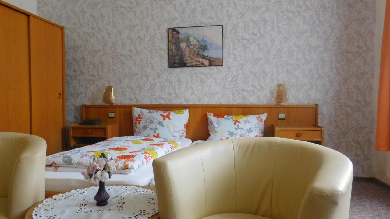 Hotel Pension Am Kurmittelhaus Bad Grund Εξωτερικό φωτογραφία